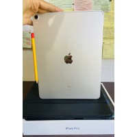 iPad Pro 12.9" Silver 1TB 6GB Ram 3°Geração  Wi-Fi - Seminovo